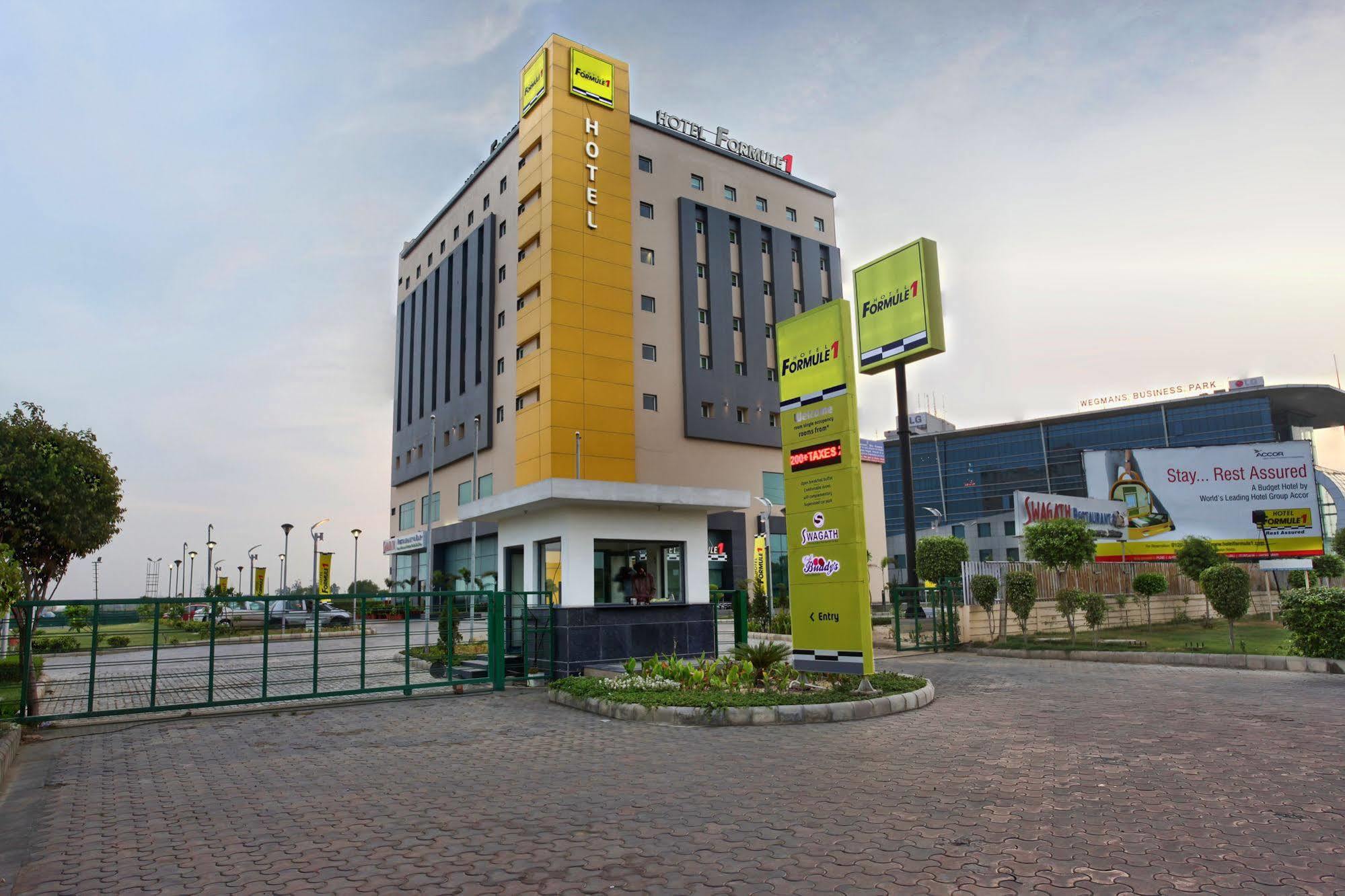 Hotel Caspia Pro Большая Нойда Экстерьер фото